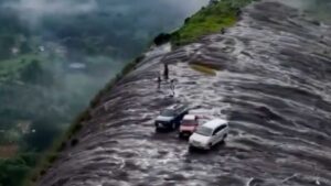 Kerala Boys Harrier ev Spoof
