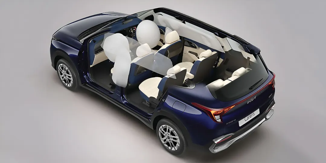 Kia Carens CNG 6 airbags
